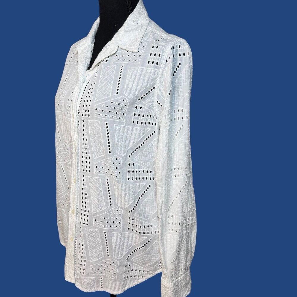 Ralph Lauren Womens Medium White Eyelet Button Up Long Sleeve Shirt Cottagecore